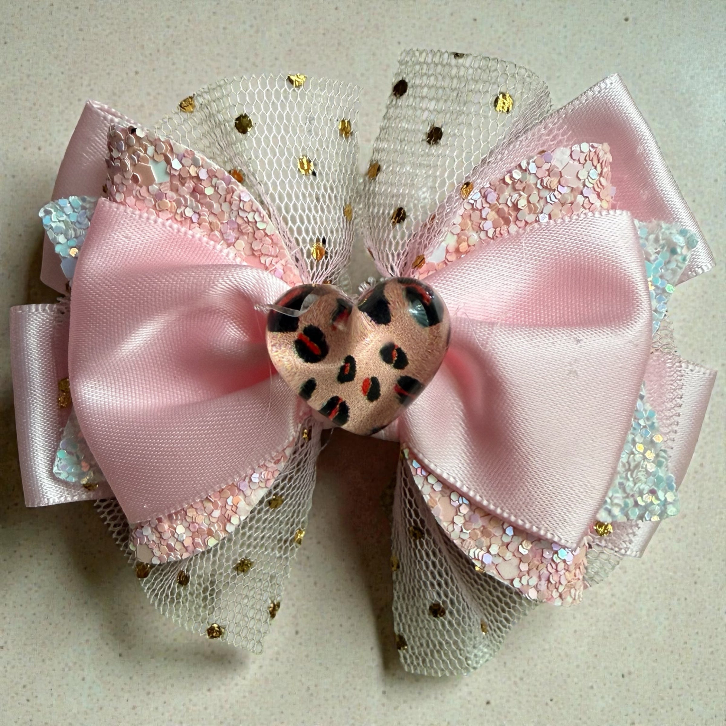Pink purse & hair bow